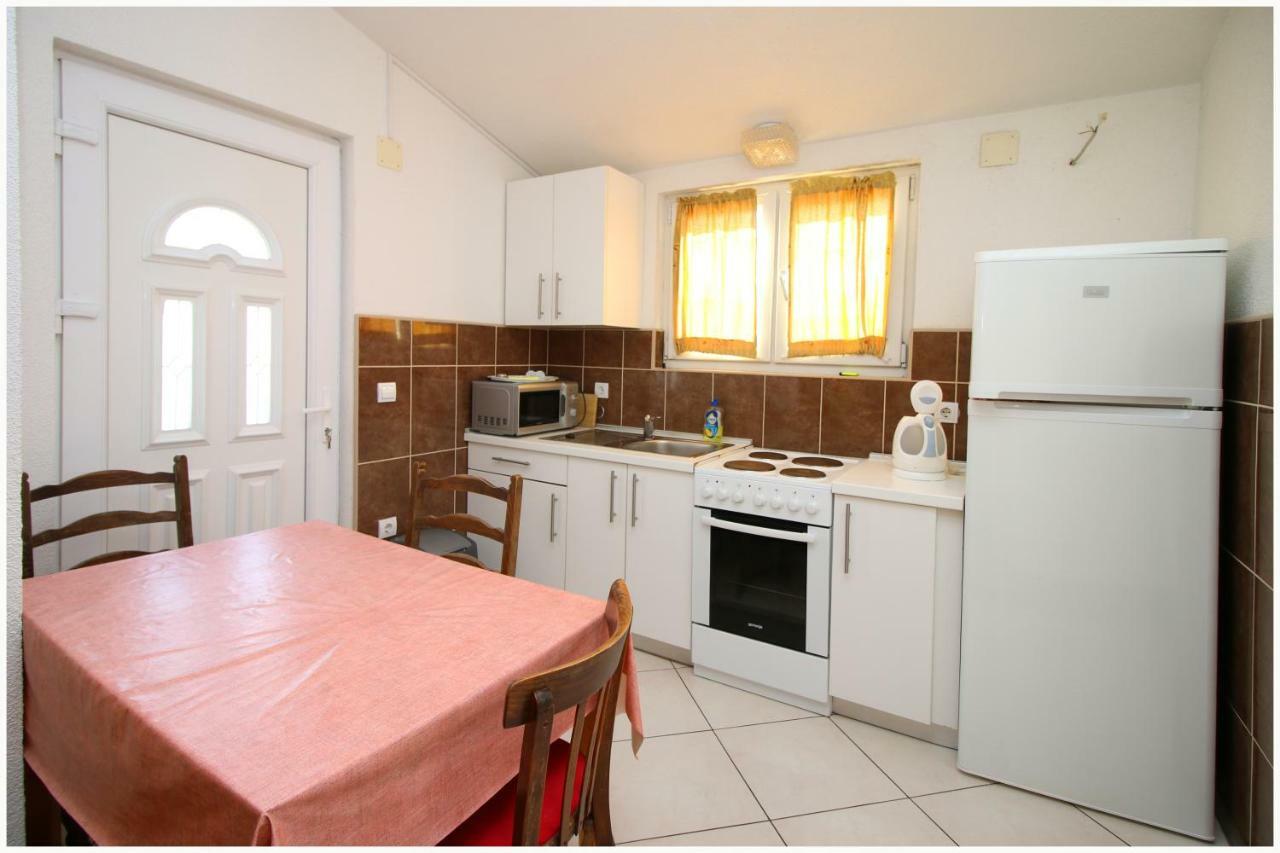 Apartments Ivan Perkov Tomas Bilo Primošten Εξωτερικό φωτογραφία